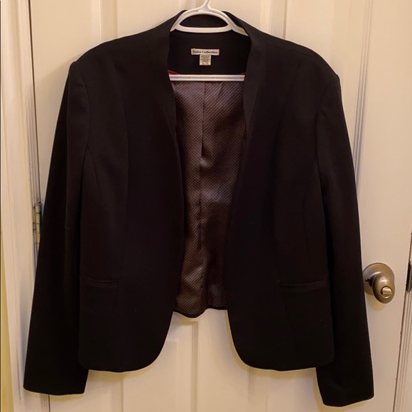 Black Blazer - Picture 1 of 2